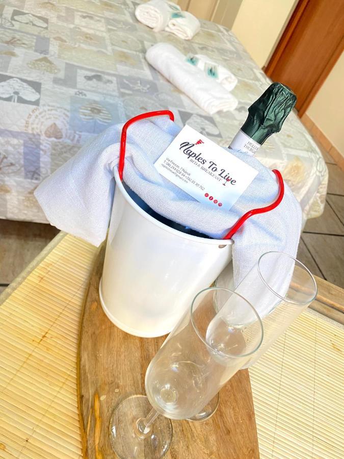 Naples To Live Bed & Breakfast Bagian luar foto